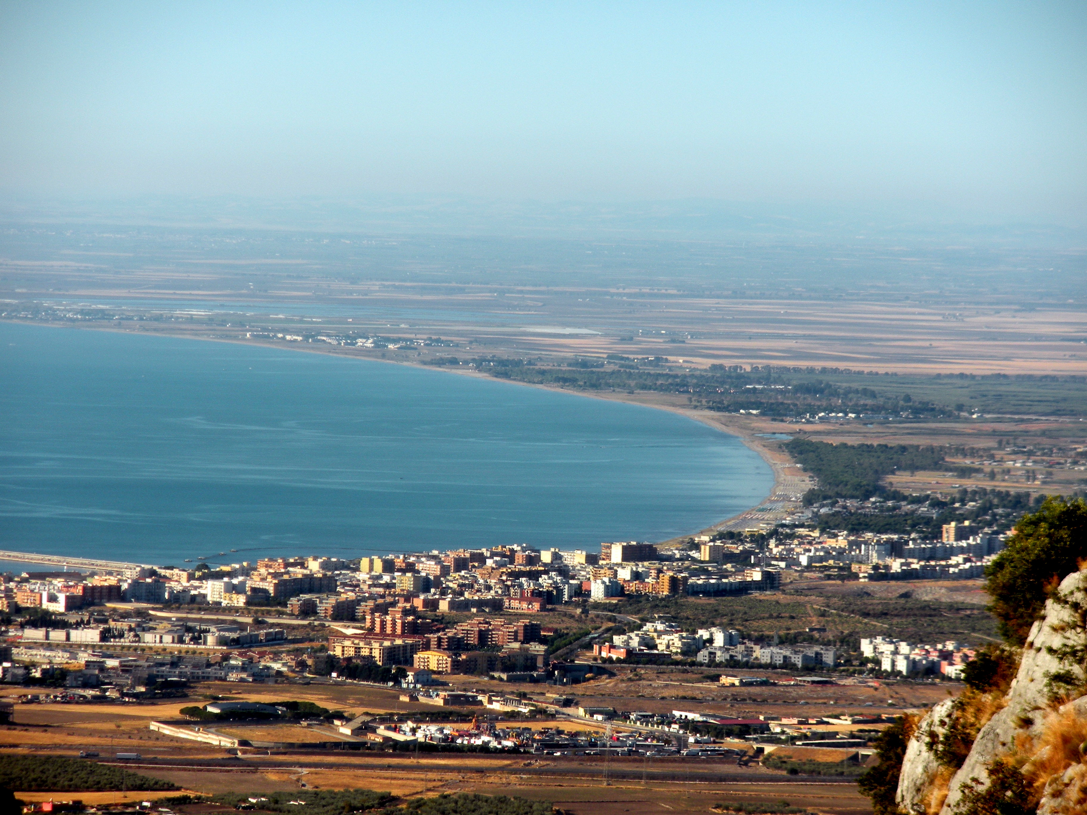 Noleggio Barche Manfredonia - Navalia | Noleggia un Sogno