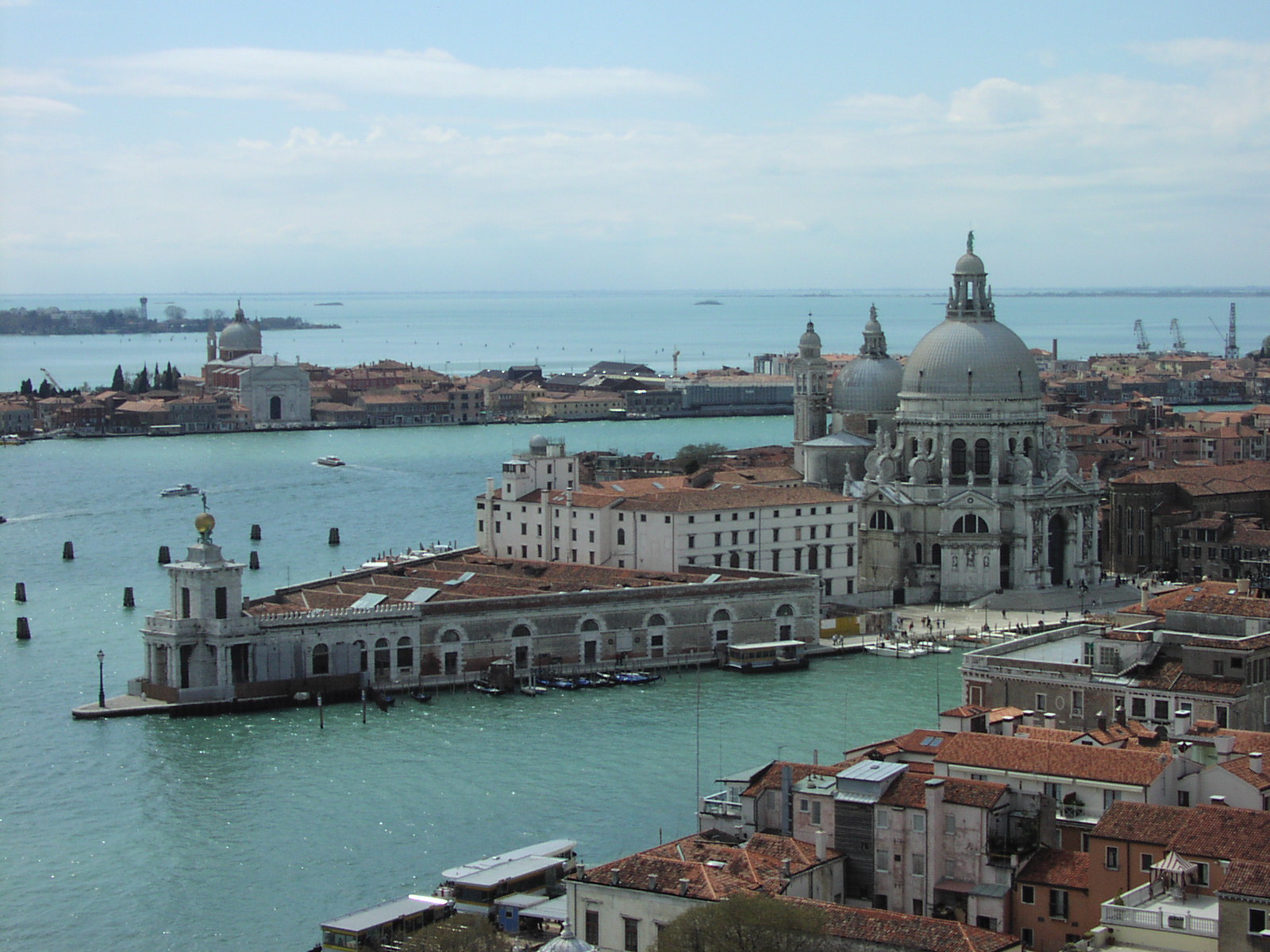 Noleggio Barche Venezia - Navalia | Noleggia un Sogno