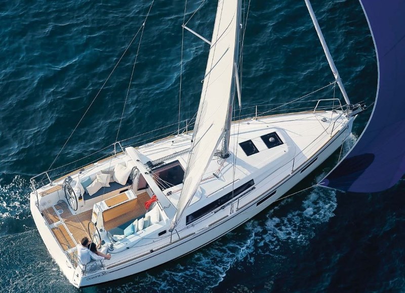 Navalia - Imbarcazione Oceanis 35.1 – 2 cab. 1