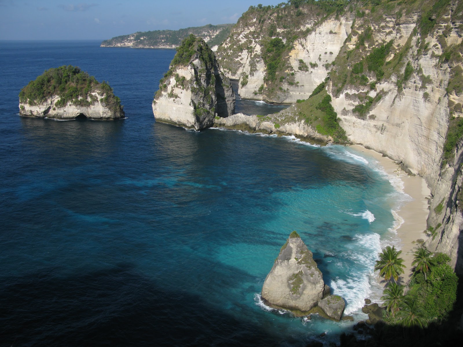 Noleggio Barche Nusa Penida - Navalia | Noleggia un Sogno