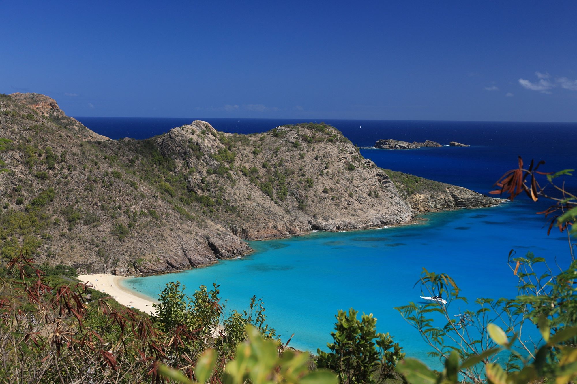 Noleggio Barche Anse de Colombier - Navalia | Noleggia un Sogno