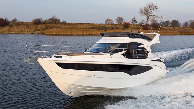 Navalia - Imbarcazione Galeon 360 Fly 1