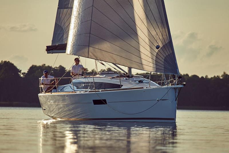 Navalia - Imbarcazione Sun Odyssey 319 3