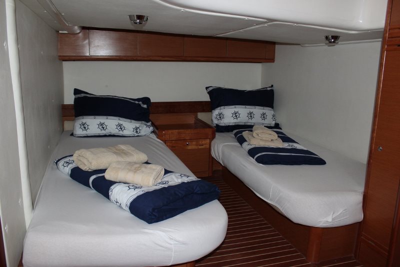 Navalia - Imbarcazione Bavaria Sport 42 10