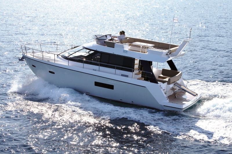 Navalia - Imbarcazione Sealine F450 Fly 1