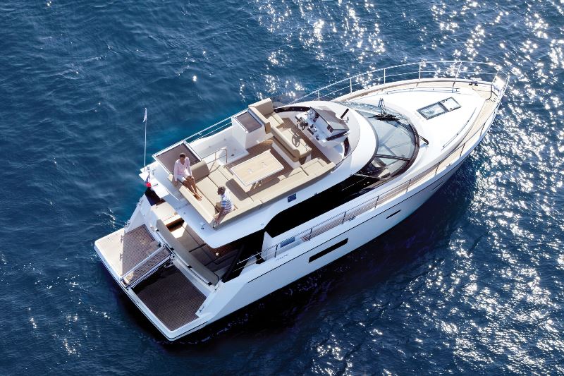 Navalia - Imbarcazione Sealine F450 Fly 2