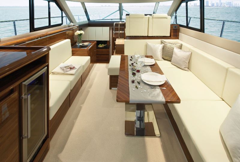 Navalia - Imbarcazione Sealine F450 Fly 7