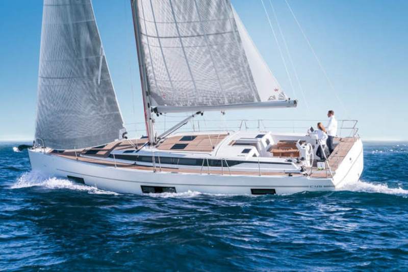 Navalia - Imbarcazione Bavaria Cruiser 45 Holiday – 5 cab. 1