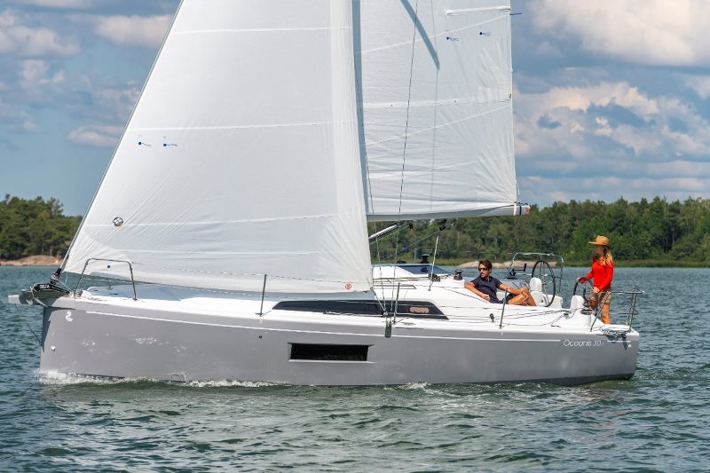 Navalia - Imbarcazione Oceanis 30.1 – 2 cab. 1