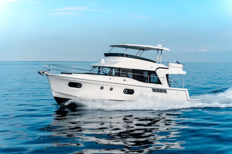 Navalia - Imbarcazione Swift Trawler 47 1