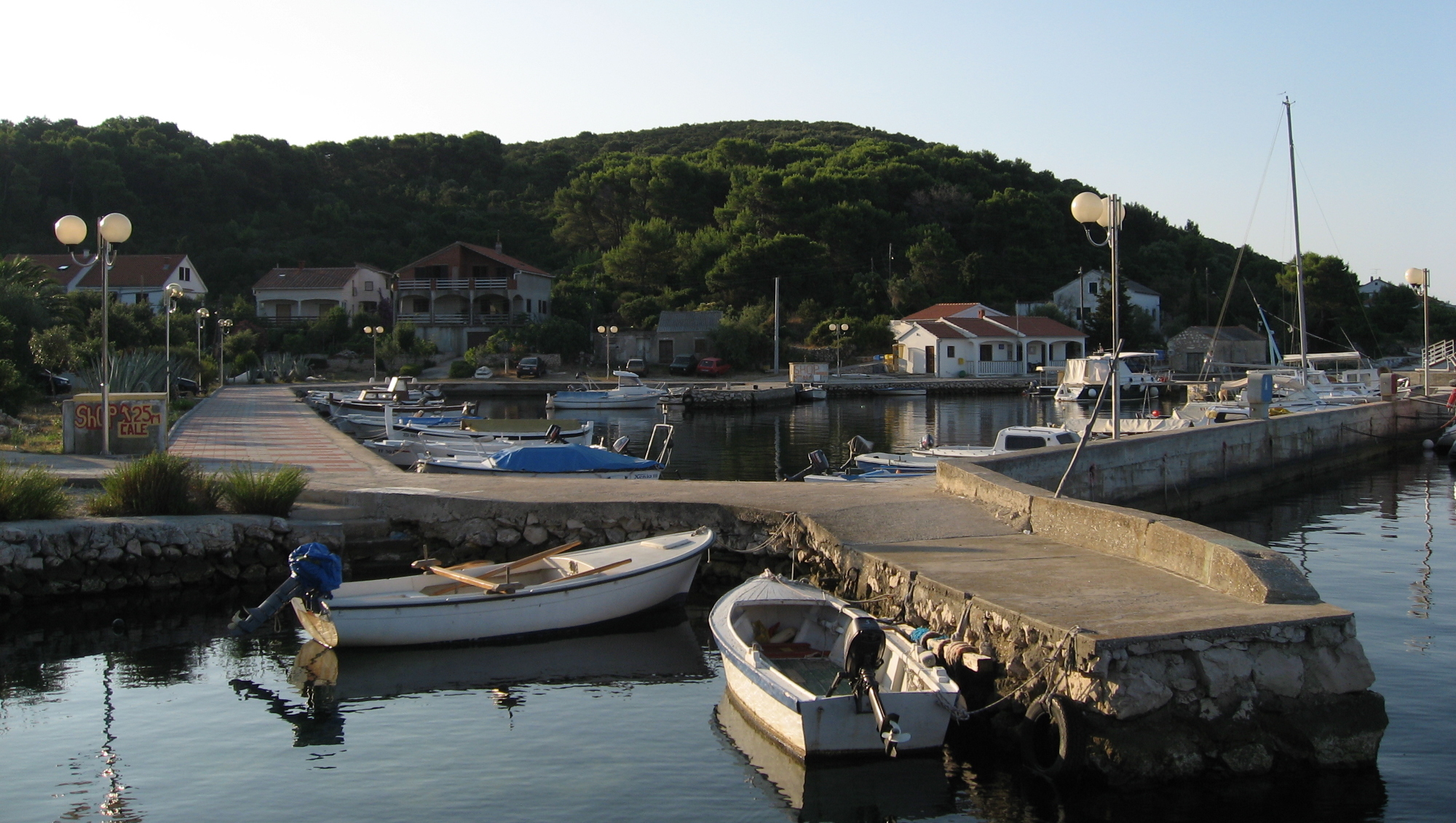 Noleggio Barche Brgulje – Isola di Molat - Navalia | Noleggia un Sogno