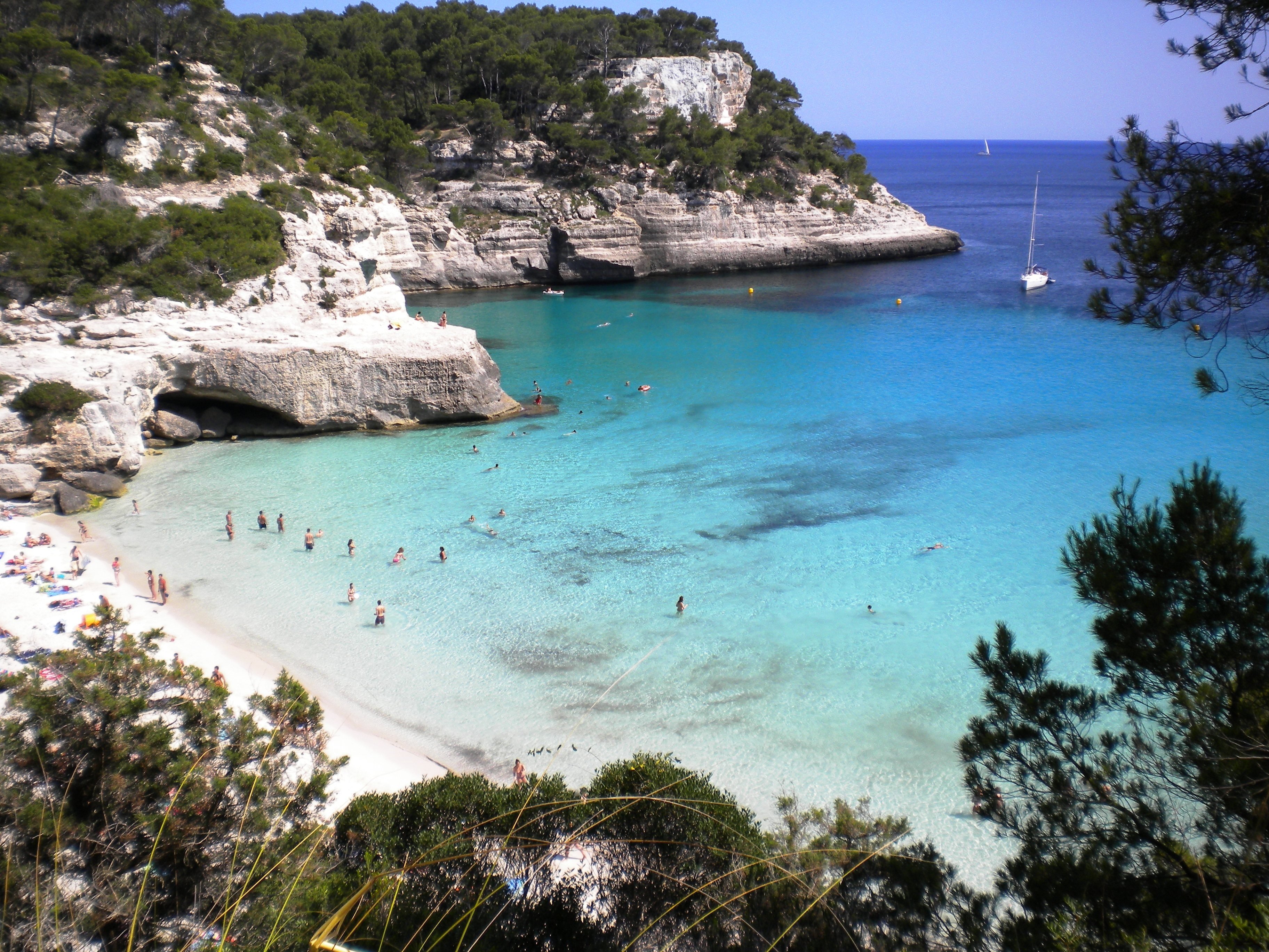 Noleggio Barche Cala en Turqueta – Isola di Minorca - Navalia | Noleggia un Sogno