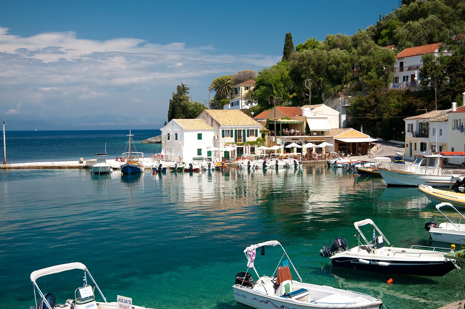 Noleggio Barche Gaios – Isola di Paxos - Navalia | Noleggia un Sogno