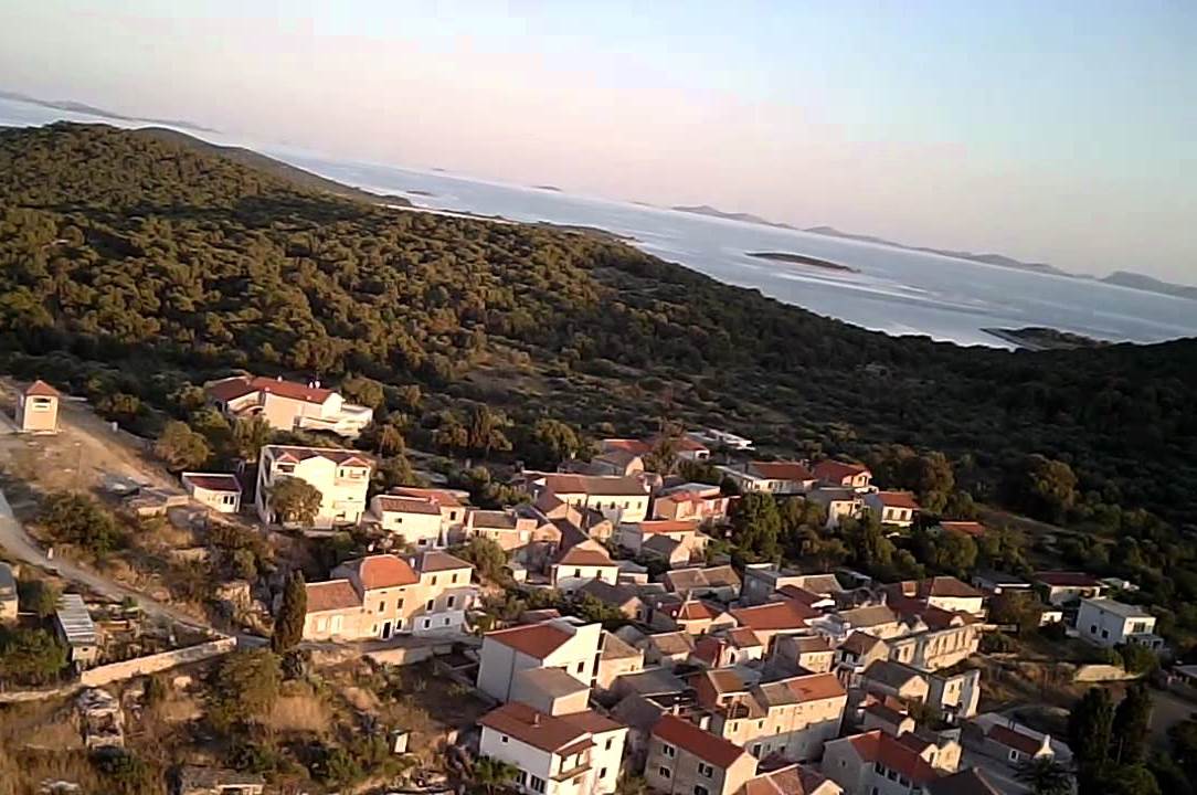 Noleggio Barche Isola di Vrgada - Navalia | Noleggia un Sogno