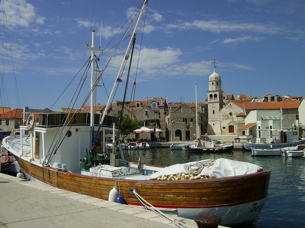 Noleggio Barche Kakan – Isola di Kaprije - Navalia | Noleggia un Sogno