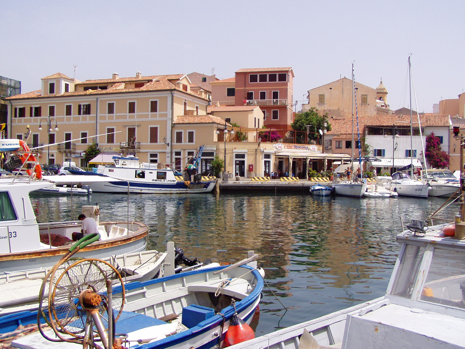 Noleggio Barche La Maddalena - Navalia | Noleggia un Sogno