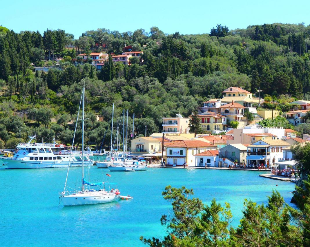 Noleggio Barche Lakka – Isola di Paxos - Navalia | Noleggia un Sogno