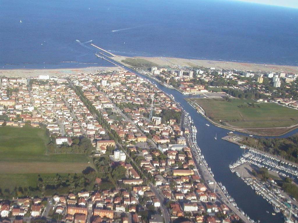 Noleggio Barche Lido degli Estensi - Navalia | Noleggia un Sogno