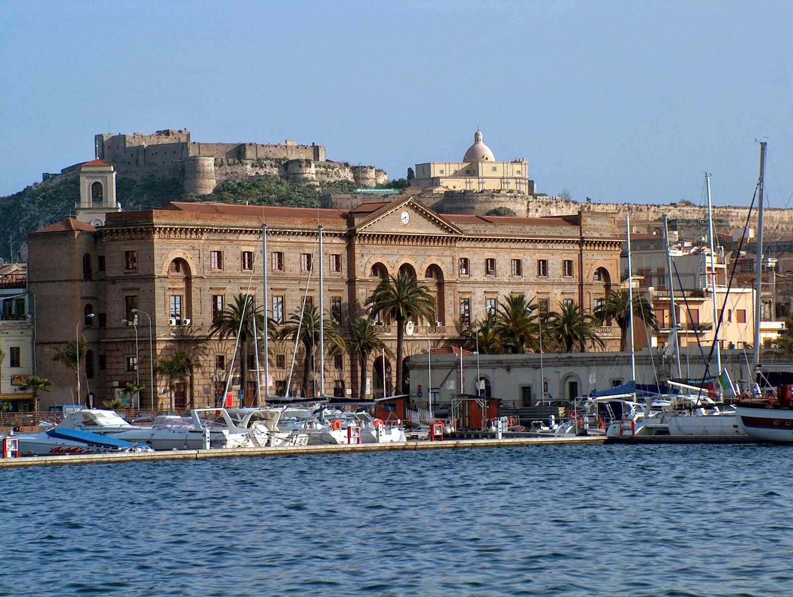 Noleggio Barche Milazzo - Navalia | Noleggia un Sogno