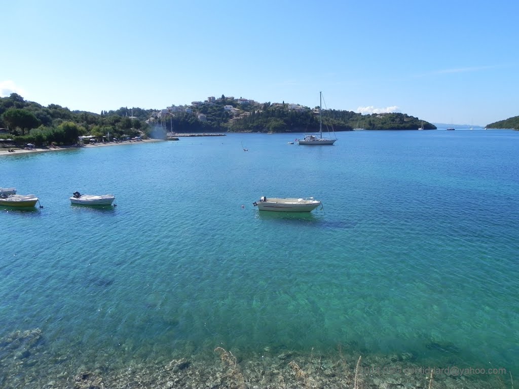 Noleggio Barche Isola di Mourtos - Navalia | Noleggia un Sogno