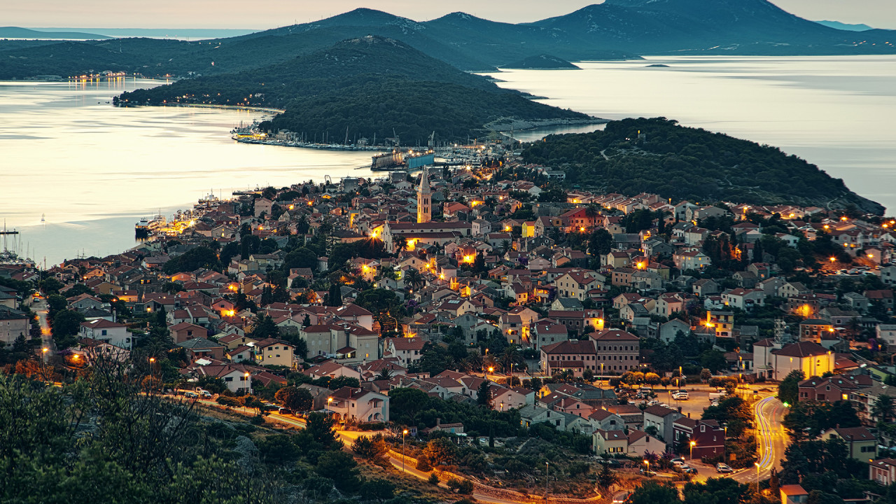 Noleggio Barche Osor – Isola di Cherso - Navalia | Noleggia un Sogno