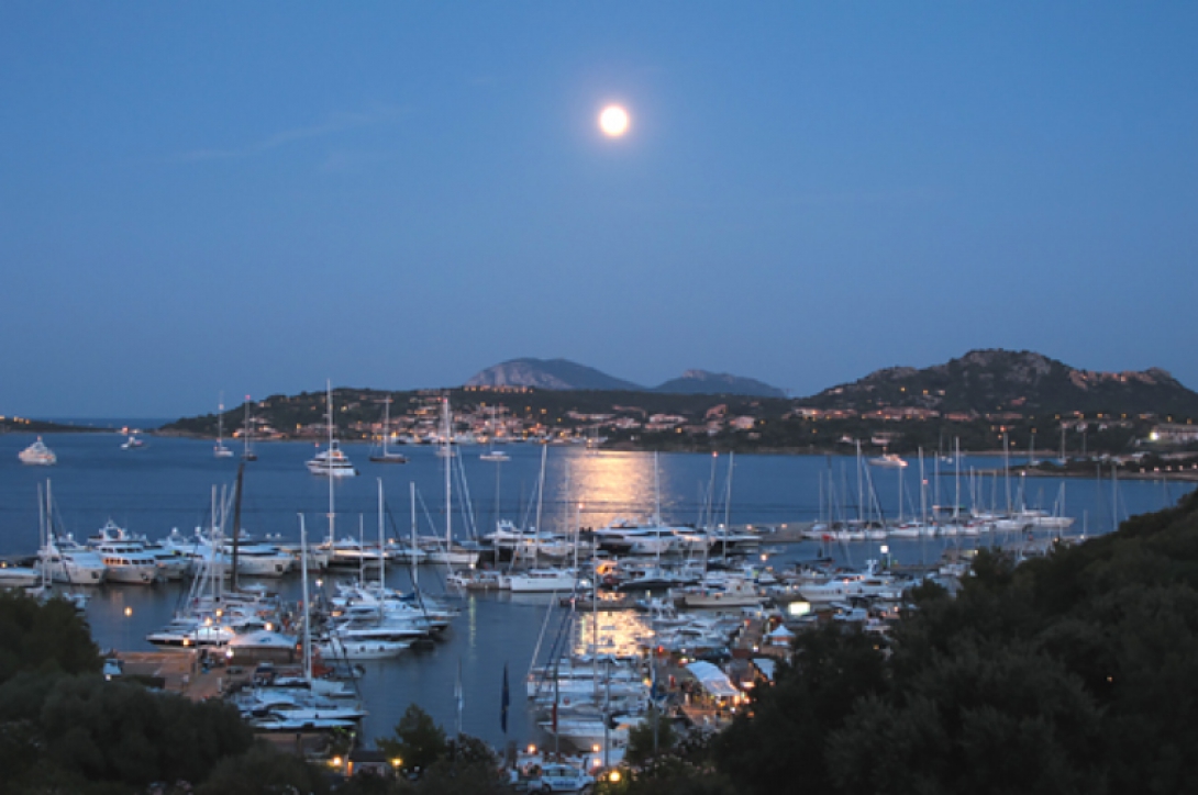 Noleggio Barche Portisco - Navalia | Noleggia un Sogno
