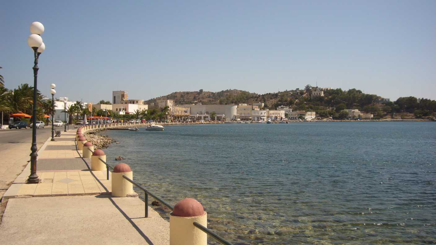 Noleggio Barche Porto Laki – Isola di Leros - Navalia | Noleggia un Sogno