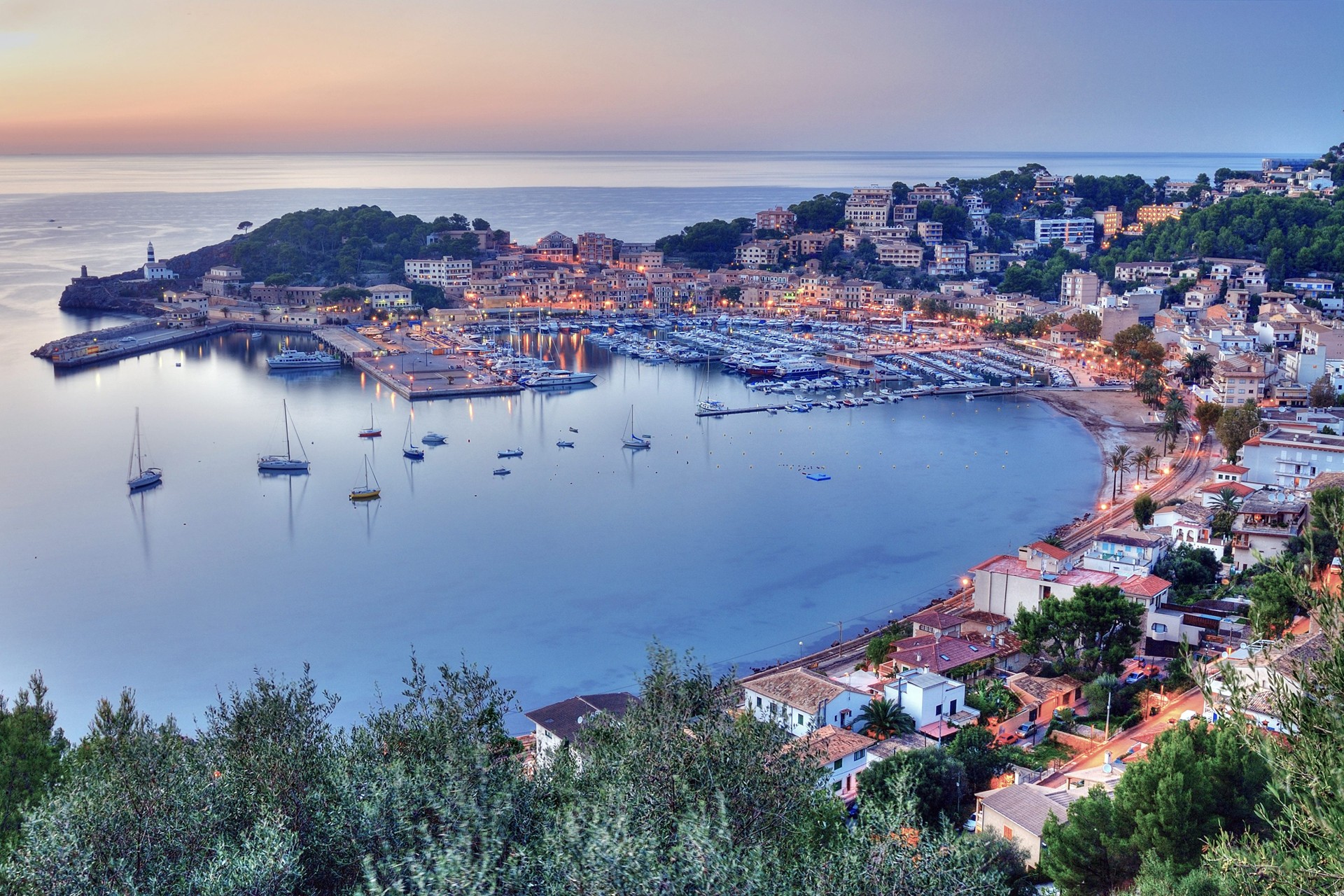 Noleggio Barche Porto Soller – Isola di Maiorca - Navalia | Noleggia un Sogno