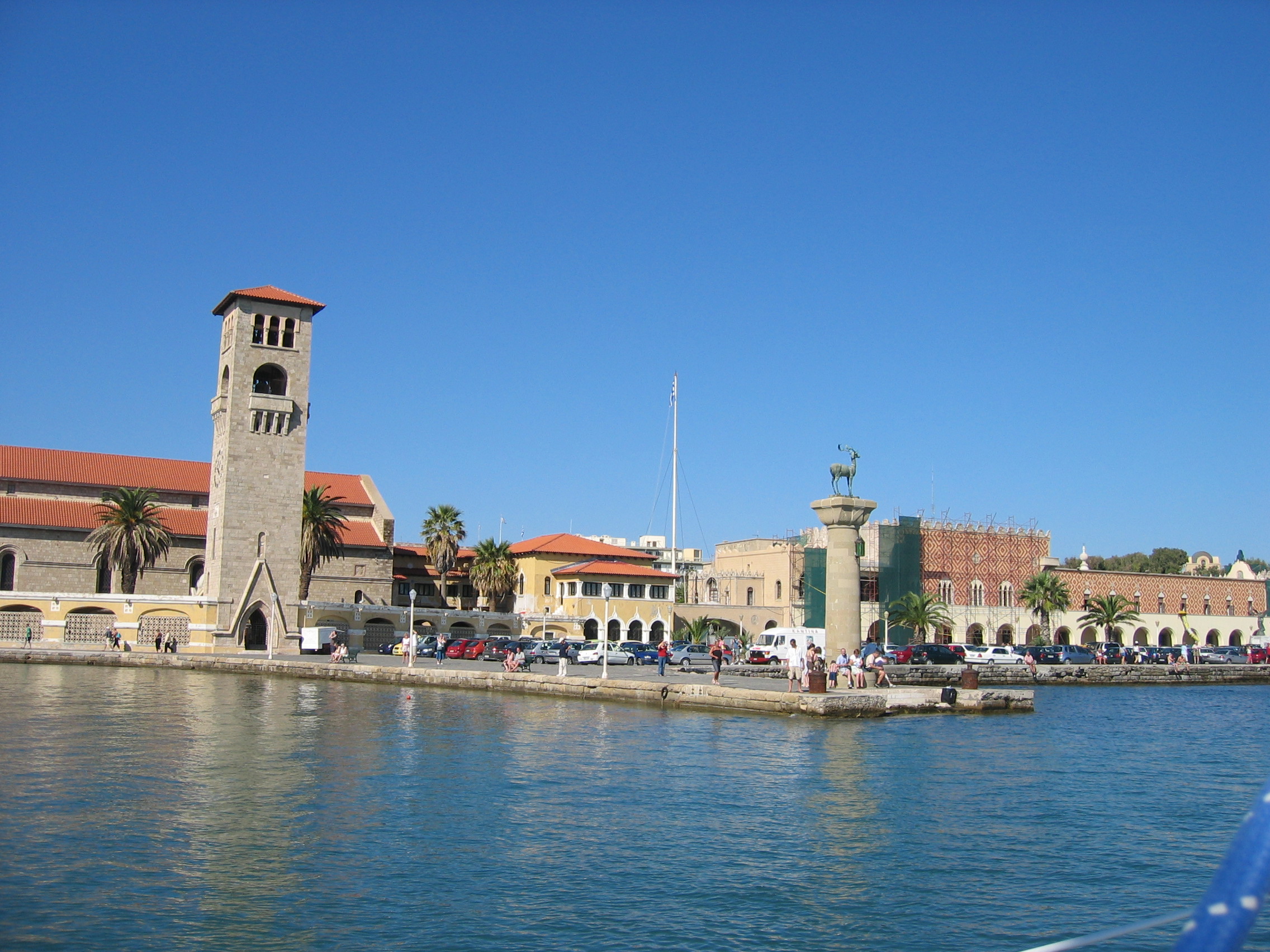 Noleggio Barche Rodi – Isola di Rodi - Navalia | Noleggia un Sogno