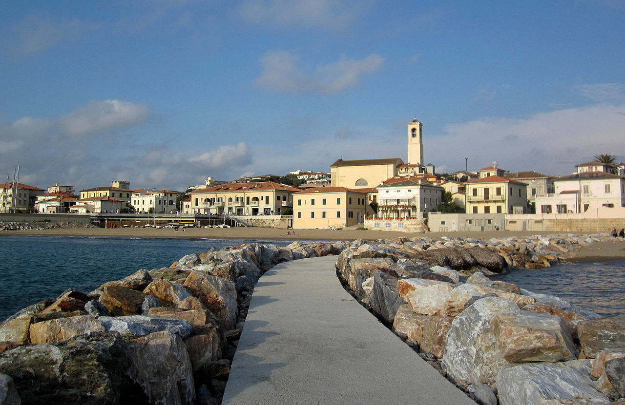 Noleggio Barche San Vincenzo - Navalia | Noleggia un Sogno