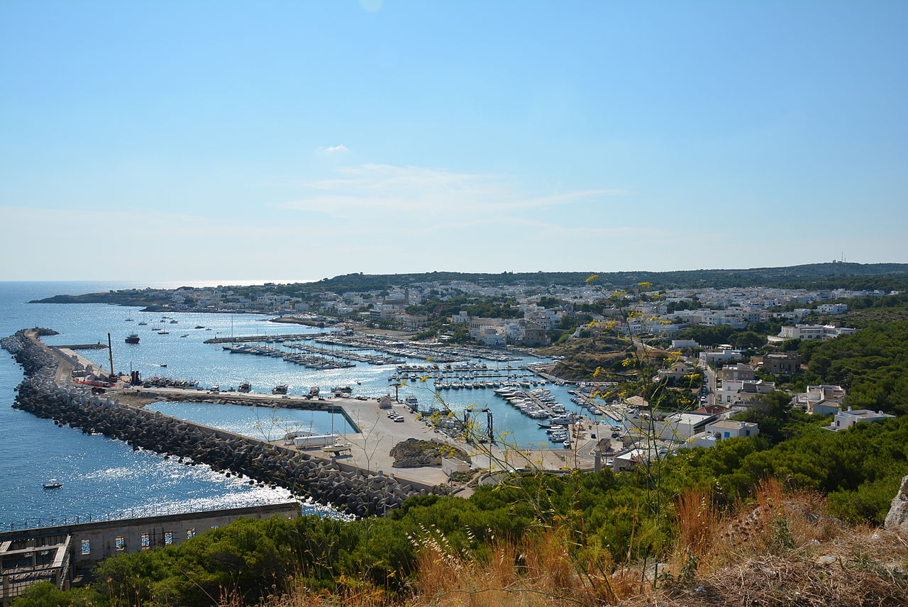 Noleggio Barche Santa Maria di Leuca - Navalia | Noleggia un Sogno