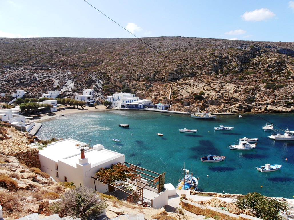 Noleggio Barche Isola di Sifnos - Navalia | Noleggia un Sogno