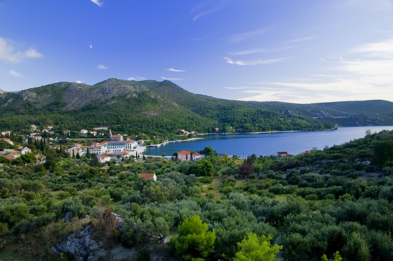 Noleggio Barche Slano - Navalia | Noleggia un Sogno