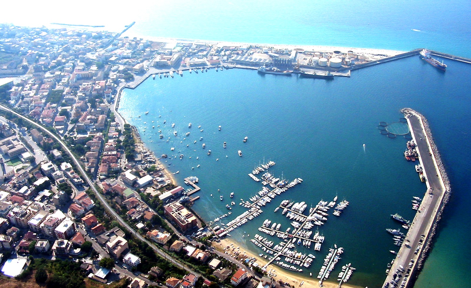 Noleggio Barche Vibo Valentia - Navalia | Noleggia un Sogno
