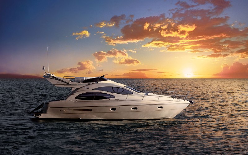 Navalia - Imbarcazione Azimut 42 3