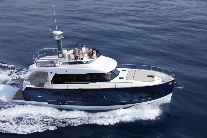 Navalia - Imbarcazione Azimut 43 Magellano 3