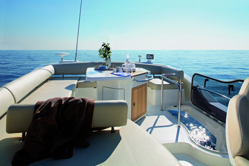 Navalia - Imbarcazione Azimut 47 Fly 6