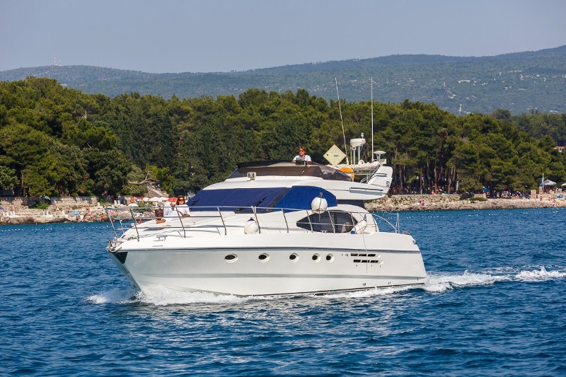 Navalia - Imbarcazione Azimut 52 4