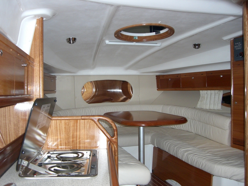 Navalia - Imbarcazione Bavaria 27 Sport 8