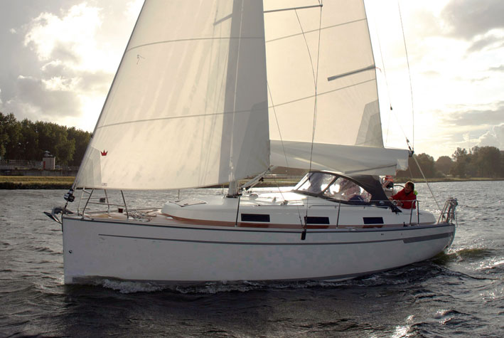 Navalia - Imbarcazione Bavaria 32 Cruiser 2