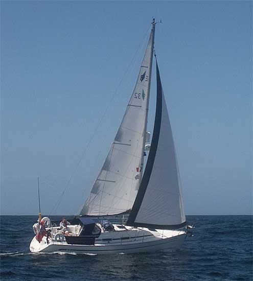 Navalia - Imbarcazione Bavaria 32 2