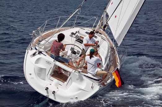 Navalia - Imbarcazione Bavaria 33 Cruiser 1