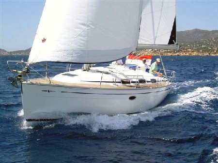 Navalia - Imbarcazione Bavaria 33 Cruiser 3