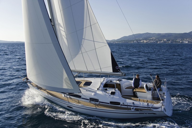 Navalia - Imbarcazione Bavaria 34 Cruiser 1