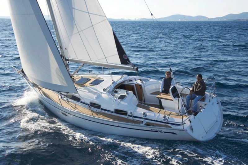 Navalia - Imbarcazione Bavaria 35 Cruiser 2