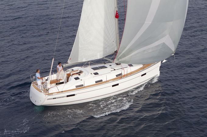 Navalia - Imbarcazione Bavaria 36 Cruiser new – 2 cab. 3