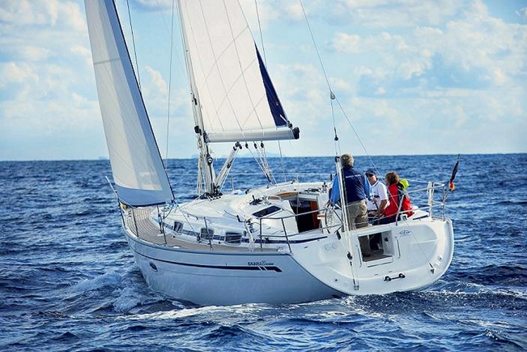 Navalia - Imbarcazione Bavaria 37 Cruiser – 2 cab. 1