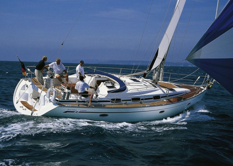 Navalia - Imbarcazione Bavaria 42 Cruiser 1