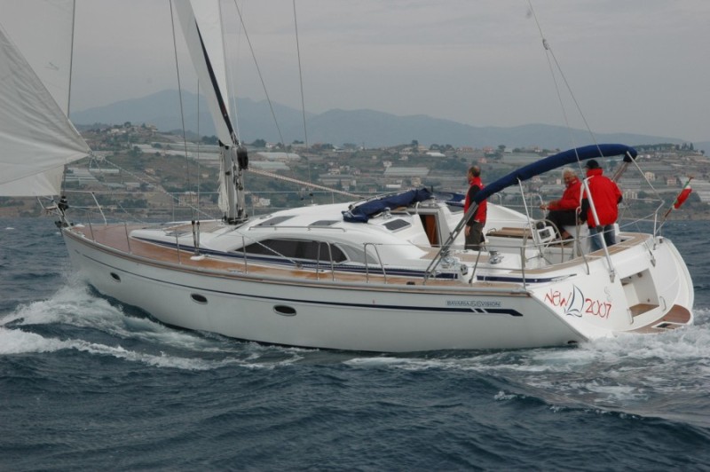 Navalia - Imbarcazione Bavaria 44 Vision 1