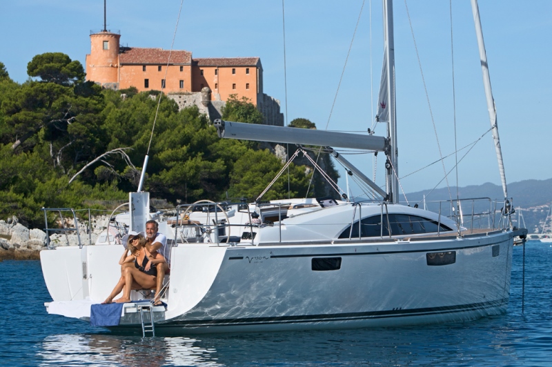 Navalia - Imbarcazione Bavaria Vision 42 3